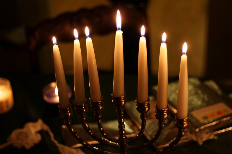 NOT+SO+HAPPY+HANUKKAH%3A+Hanukkah%2C+the+Jewish+festival+of+lights%2C+begins+Dec.+18%2C+yet+an+increase+in+antisemitism+has+overshadowed+countless+Jewish+holidays+with+fears+of+attacks+looming.
