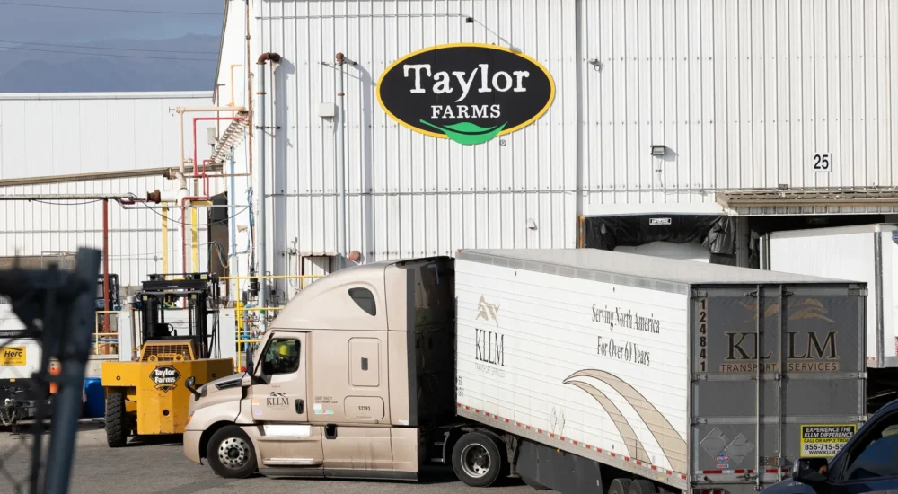 Taylor Fresh Foods Pulls Iceberg Lettuce Sold in 27 States as FDA Tracks a Cyclosporiasis Outbreak Linked to More Than 1,600 Illnesses Nationwide